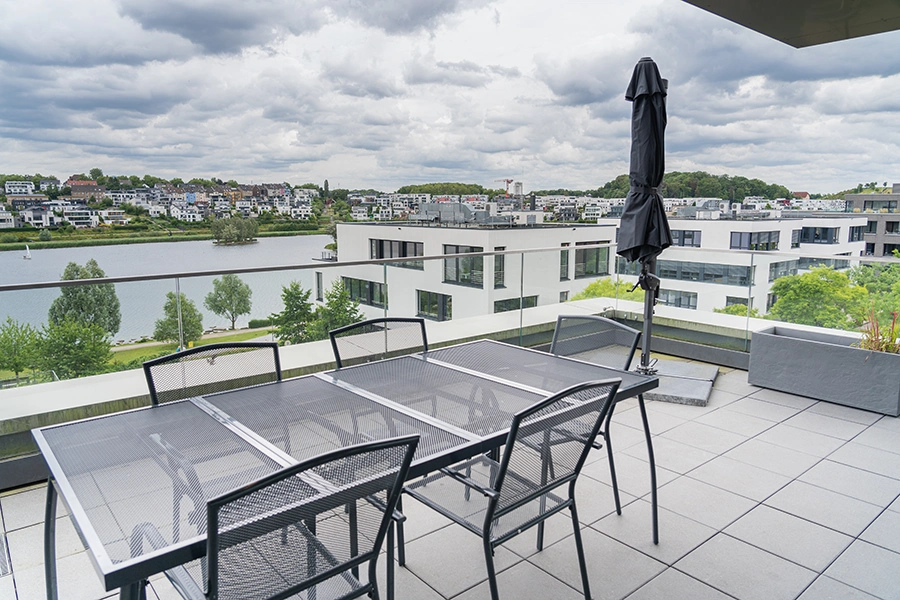 bipG_WG_Duesseldorf-Phoenixsee-02